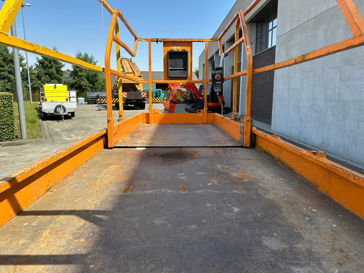Aerial platform Haulotte Compact 12: picture 10