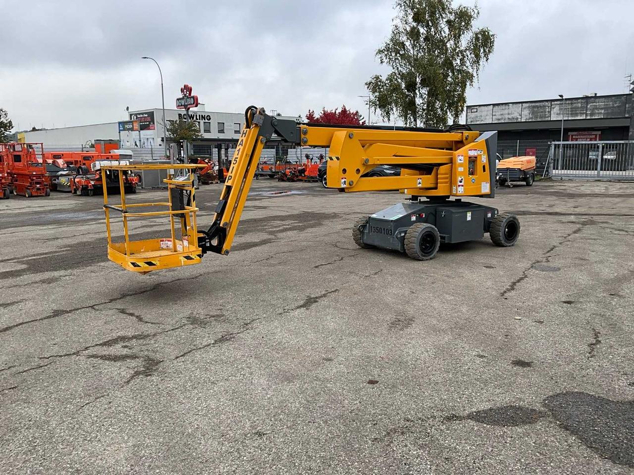Haulotte HA15IP - Aerial platform: picture 2 Haulotte HA15IP - Aerial platform: picture 2