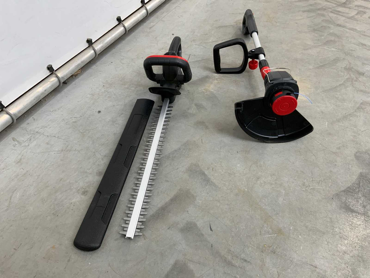 Henx - Garden equipment: picture 3 Henx - Garden equipment: picture 3
