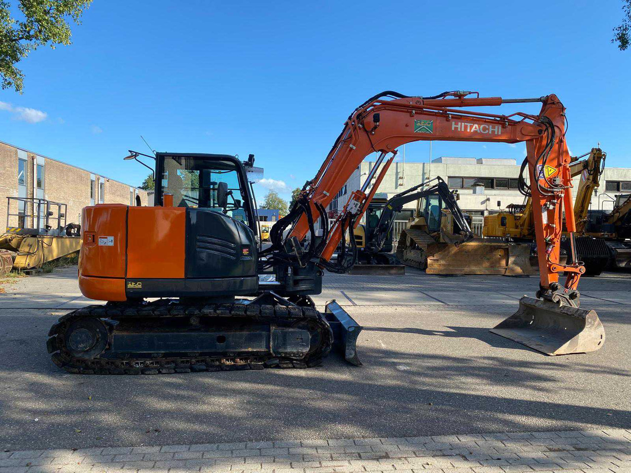 Hitachi - Crawler excavator: picture 2 Hitachi - Crawler excavator: picture 2