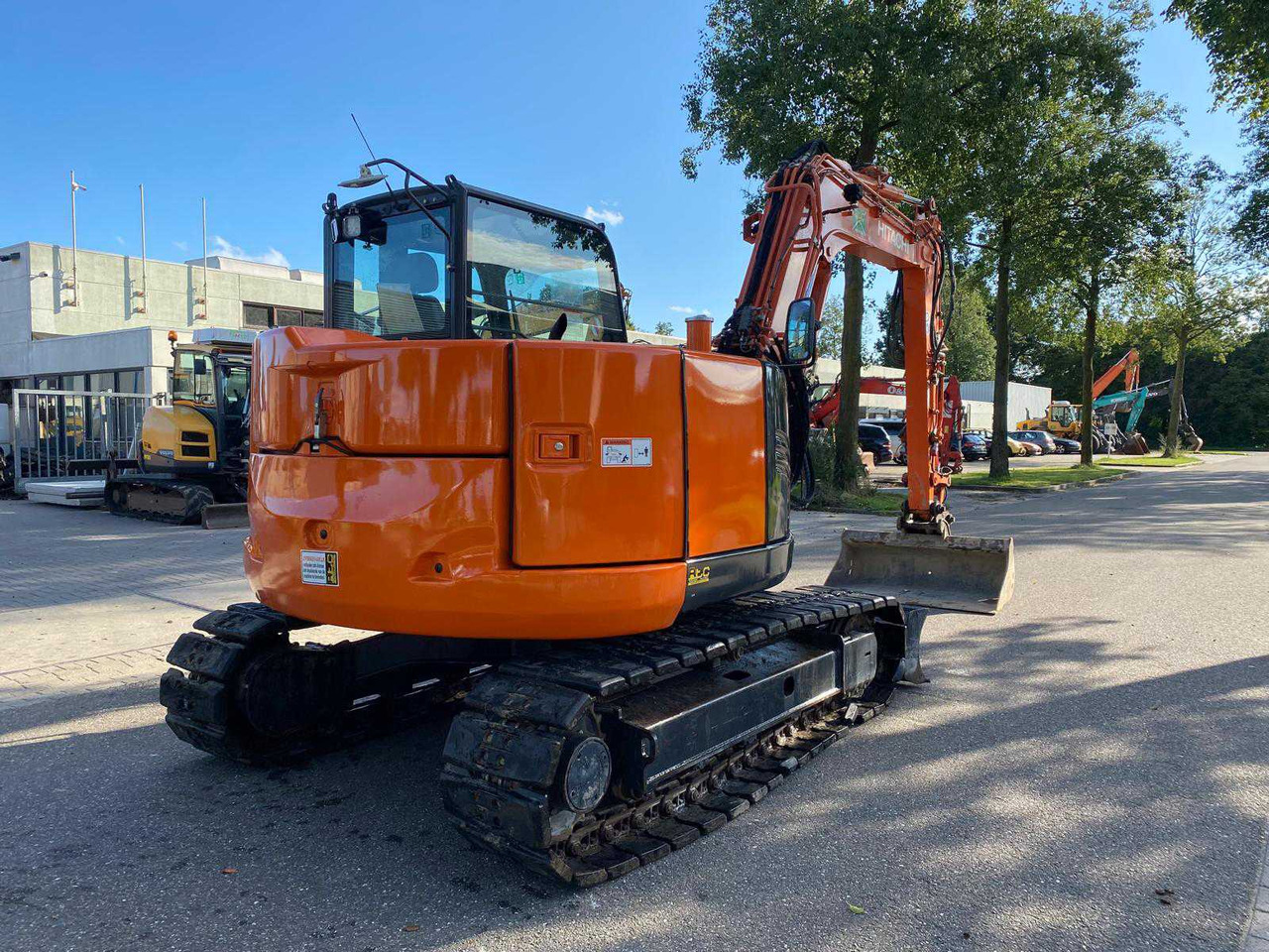 Hitachi - Crawler excavator: picture 3 Hitachi - Crawler excavator: picture 3