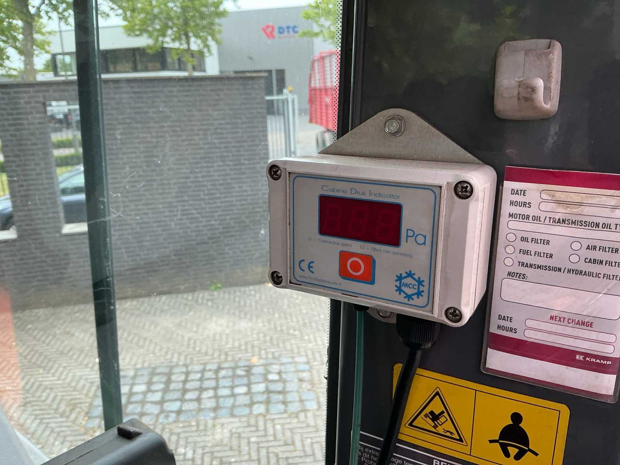 Wheel excavator Hitachi ZX140W-3: picture 42 Wheel excavator Hitachi ZX140W-3: picture 42