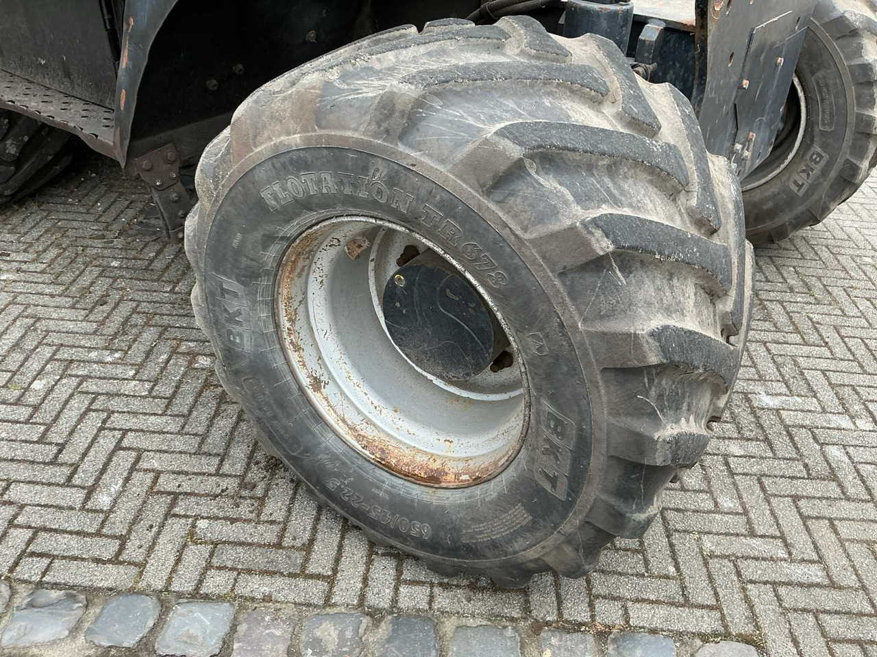 Wheel excavator Hitachi ZX140W-3: picture 13 Wheel excavator Hitachi ZX140W-3: picture 13