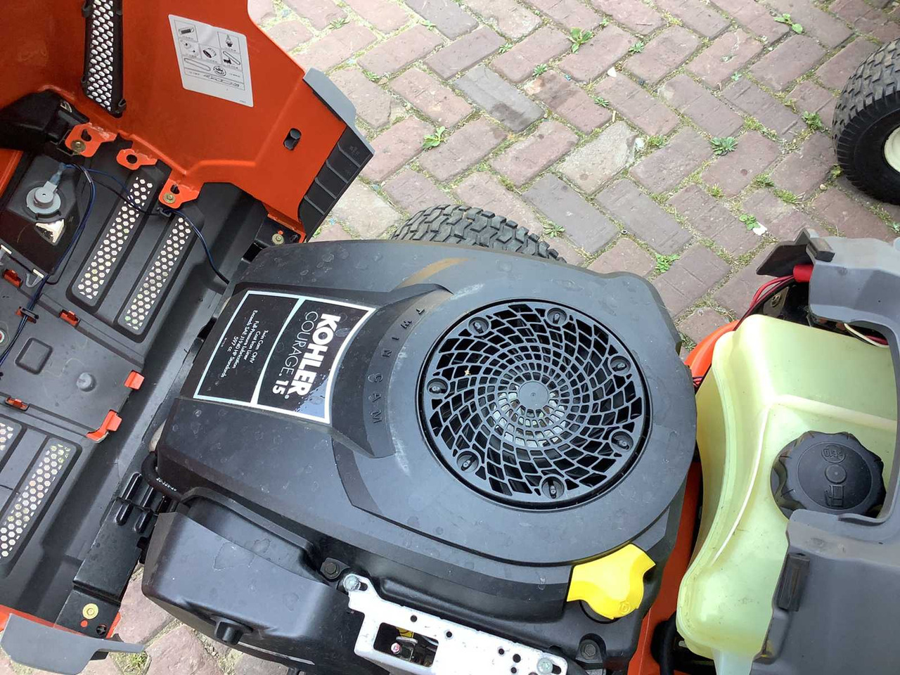 Husqvarna LT5 - Garden mower: picture 4 Husqvarna LT5 - Garden mower: picture 4
