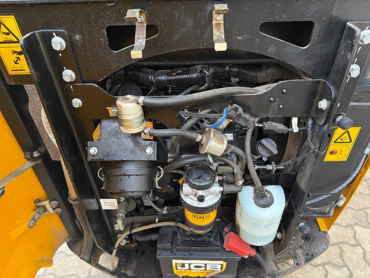 Mini excavator JCB - 16C-1 - 2022 - MINI EXCAVATOR - 3 X BUCKET: picture 13