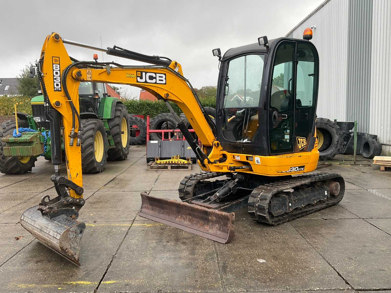 JCB 8030ZTS - Mini excavator: picture 2 JCB 8030ZTS - Mini excavator: picture 2