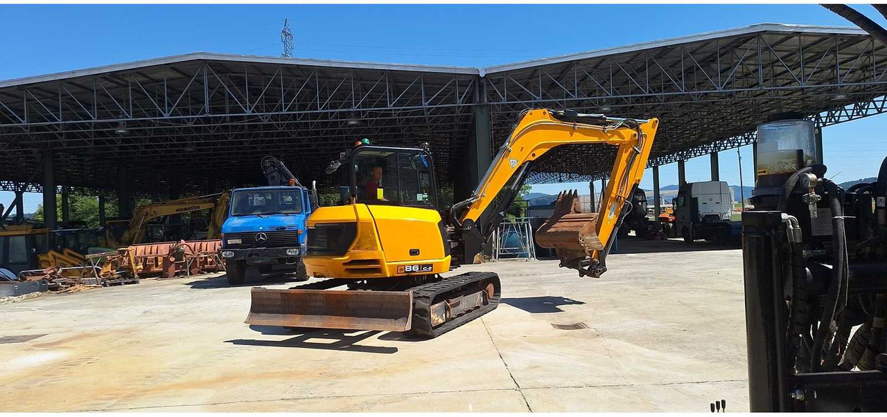 JCB - 86 C-2 - TRACKED EXCAVATOR - 2020 - Excavator: picture 1 JCB - 86 C-2 - TRACKED EXCAVATOR - 2020 - Excavator: picture 1
