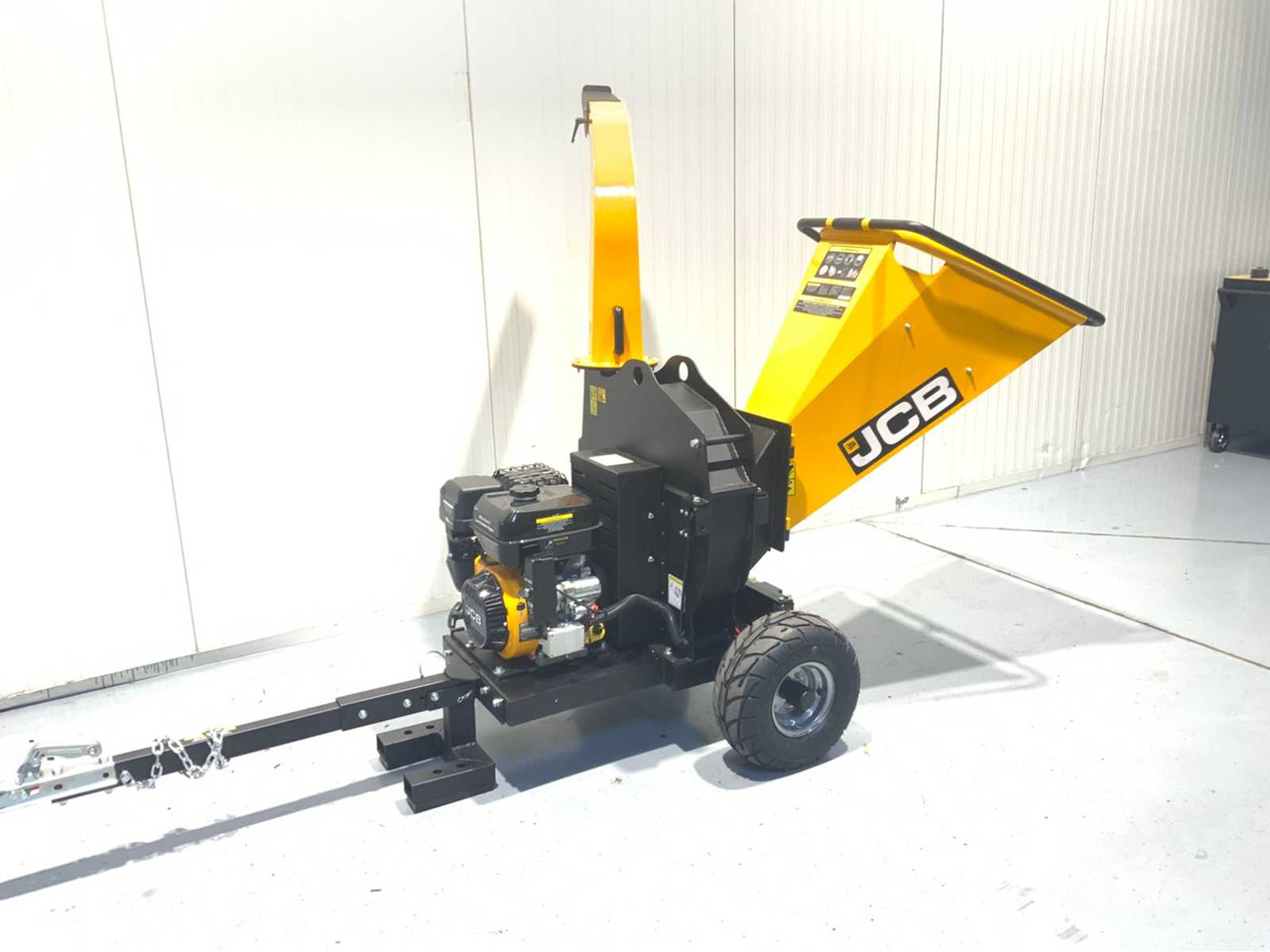 JCB CH150120PE - Wood chipper: picture 1 JCB CH150120PE - Wood chipper: picture 1