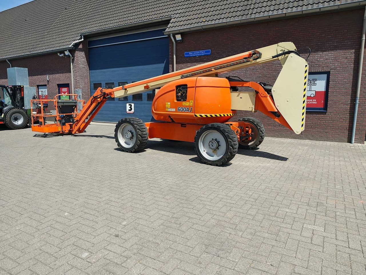 JLG 600AJ - Aerial platform: picture 3 JLG 600AJ - Aerial platform: picture 3