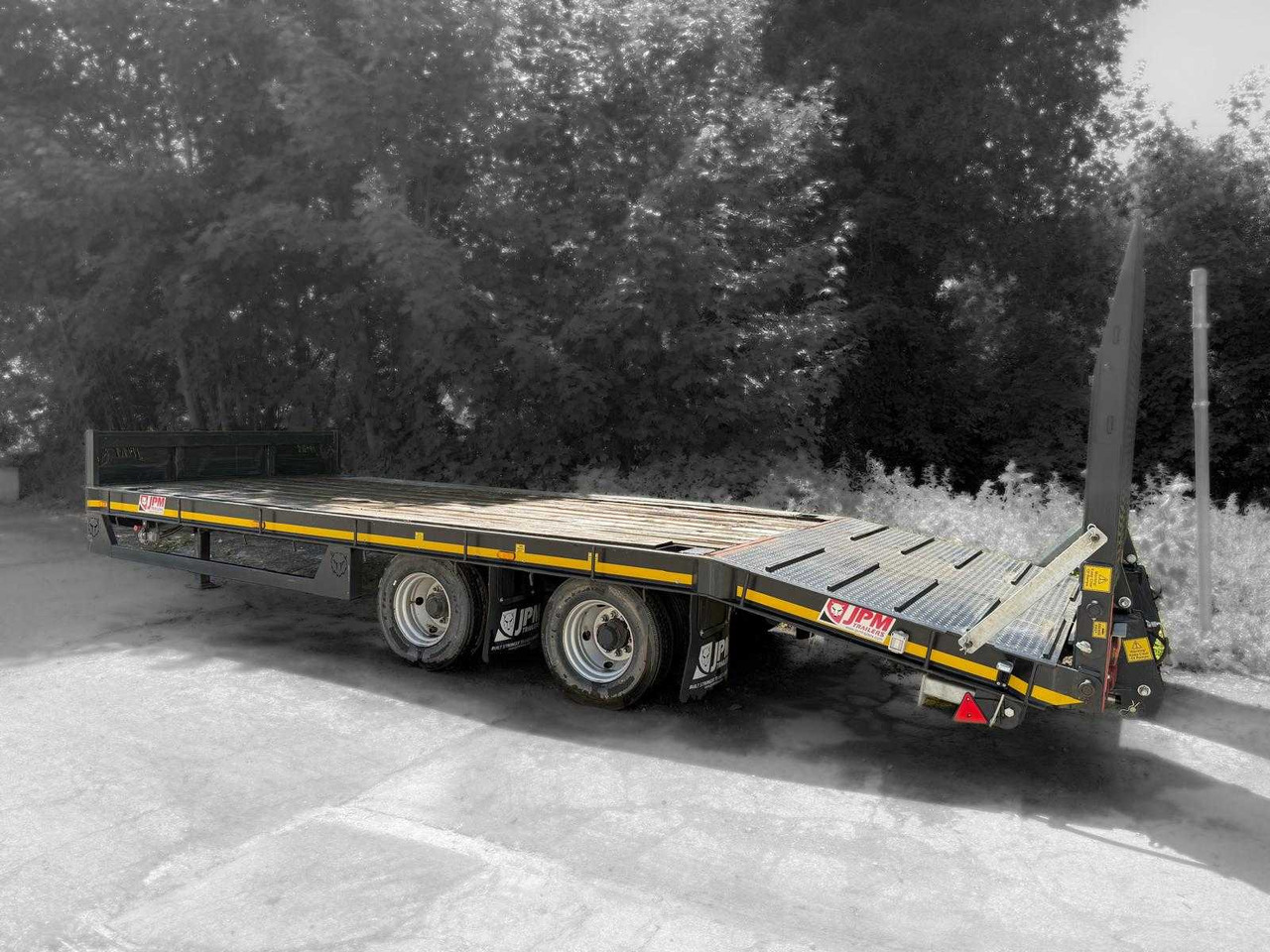 JMP TRAILERS - Farm platform trailer: picture 1 JMP TRAILERS - Farm platform trailer: picture 1