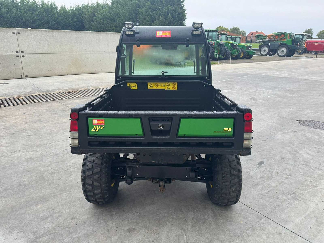 John Deere Gator 855D - Municipal tractor: picture 5 John Deere Gator 855D - Municipal tractor: picture 5