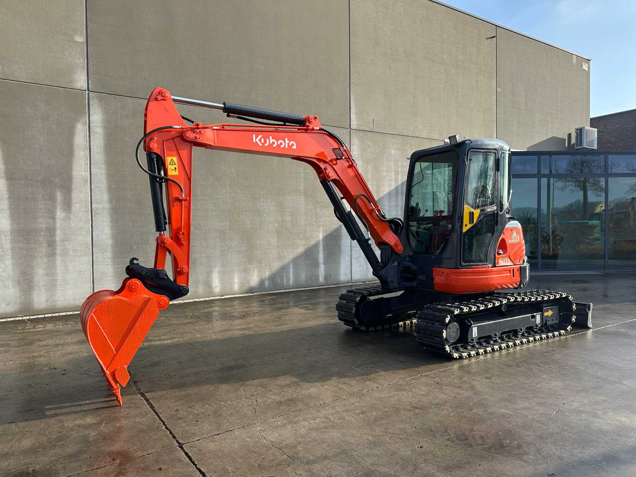 KUBOTA - 2013 - KX155-3SZ - MIDI EXCAVATOR - Excavator: picture 1 KUBOTA - 2013 - KX155-3SZ - MIDI EXCAVATOR - Excavator: picture 1