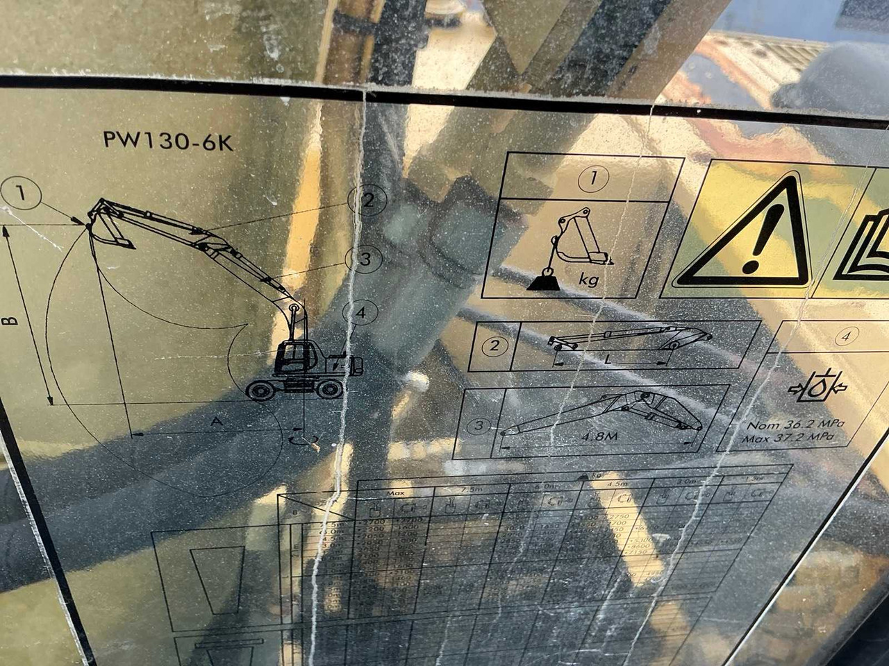 Wheel loader Komatsu 1995 KOMATSU PW 130 GK WHEEL EXCAVATOR: picture 20 Wheel loader Komatsu 1995 KOMATSU PW 130 GK WHEEL EXCAVATOR: picture 20