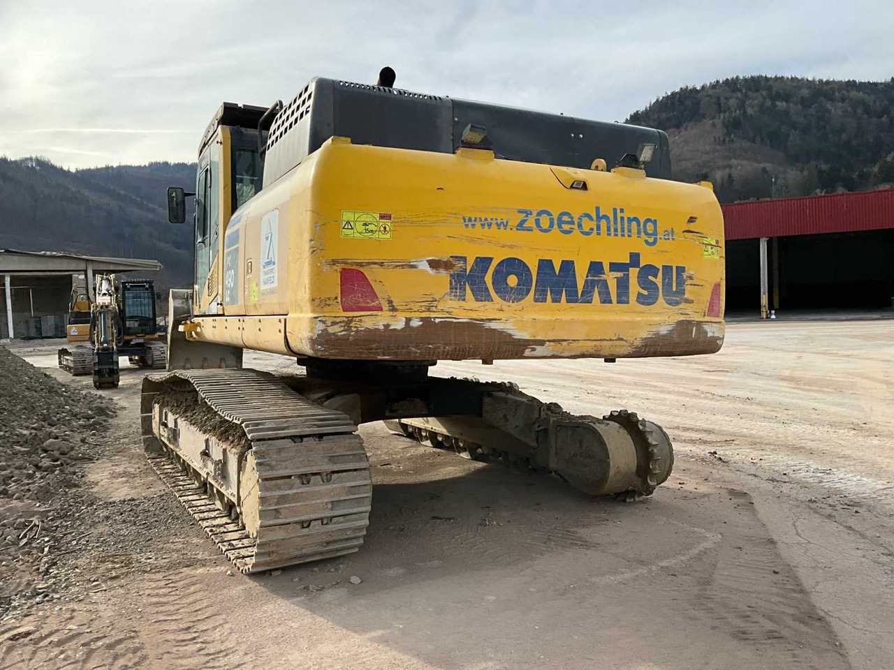 Komatsu PC490LC-10 - Crawler excavator: picture 5 Komatsu PC490LC-10 - Crawler excavator: picture 5