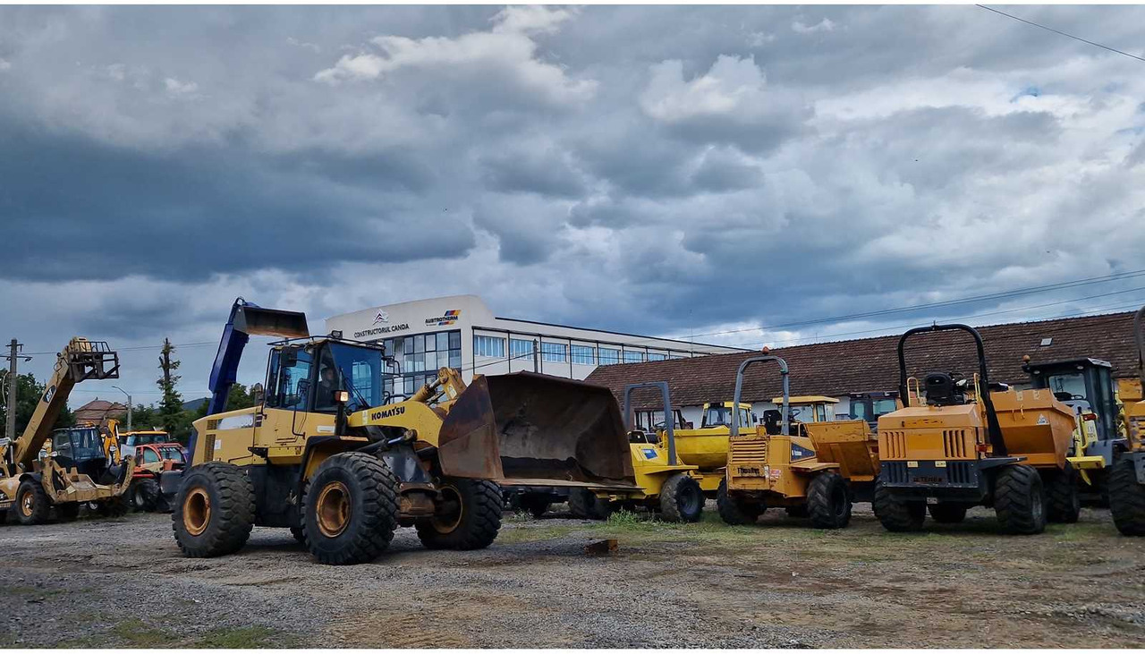 Komatsu WA380-6 - Wheel loader: picture 4 Komatsu WA380-6 - Wheel loader: picture 4
