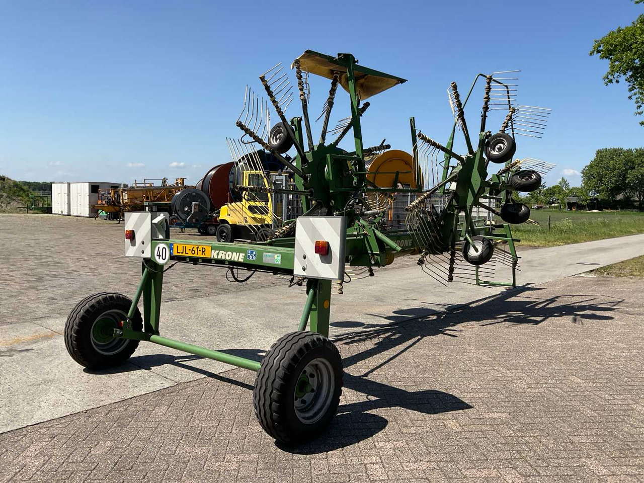 Krone Swadro 1201 - Hay and forage equipment: picture 5 Krone Swadro 1201 - Hay and forage equipment: picture 5
