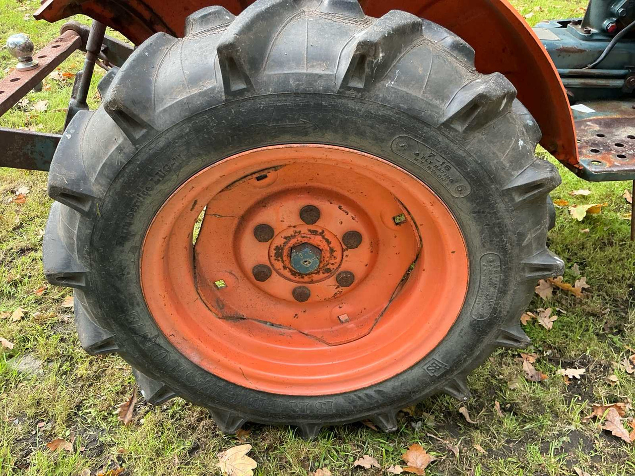 Farm tractor Kubota B6100 D: picture 7 Farm tractor Kubota B6100 D: picture 7