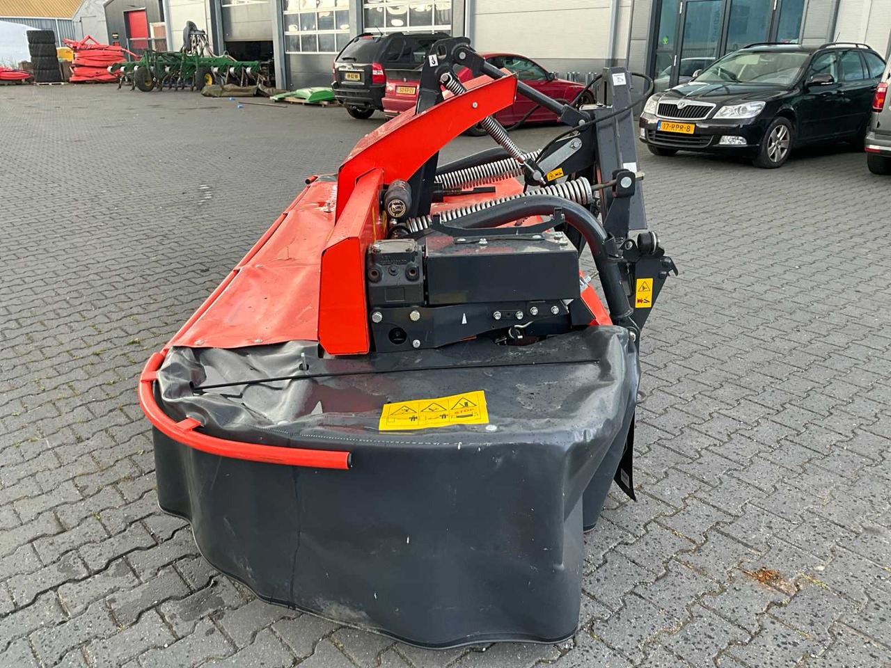 Kubota DM40325S - Flail mower/ Mulcher: picture 4 Kubota DM40325S - Flail mower/ Mulcher: picture 4