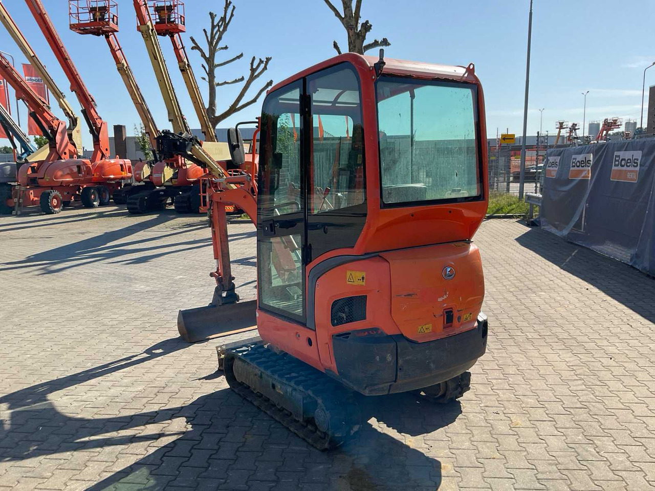 Kubota KX016-4G - Mini excavator: picture 4 Kubota KX016-4G - Mini excavator: picture 4