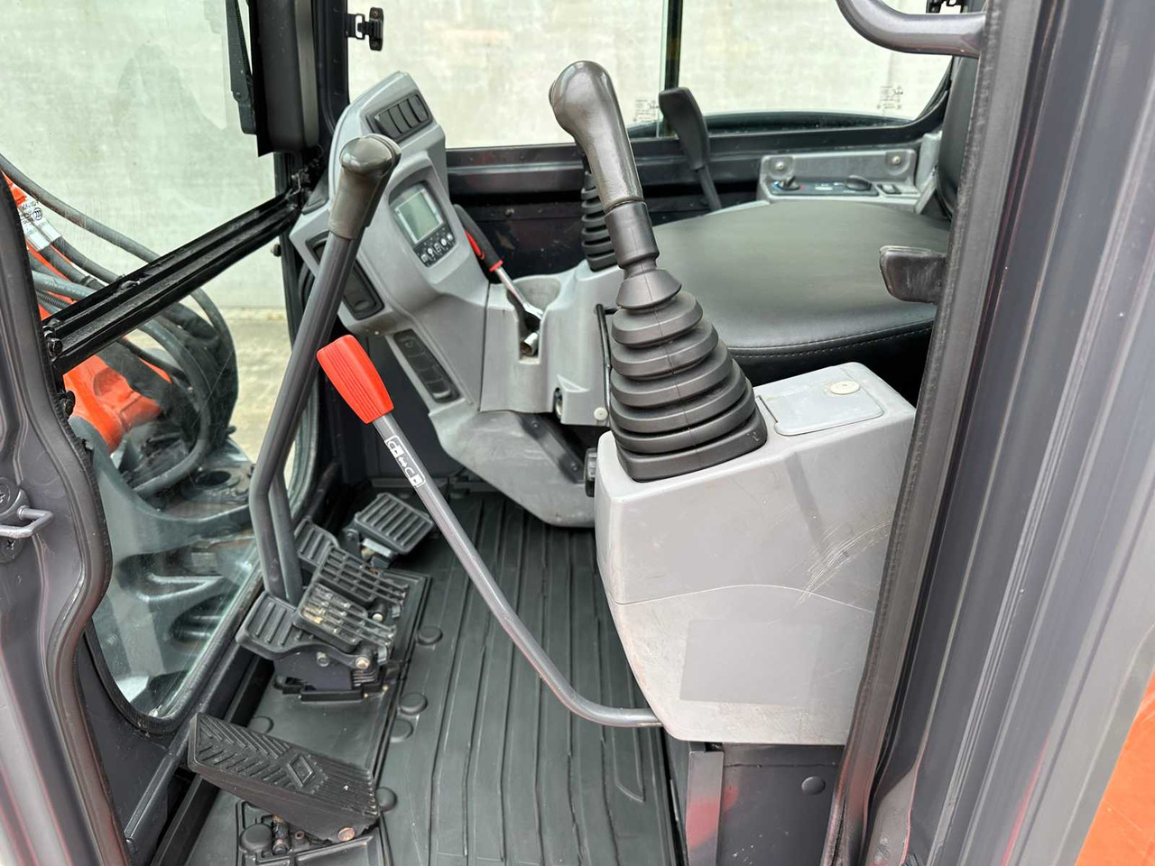 Crawler excavator Kubota KX163-5: picture 35