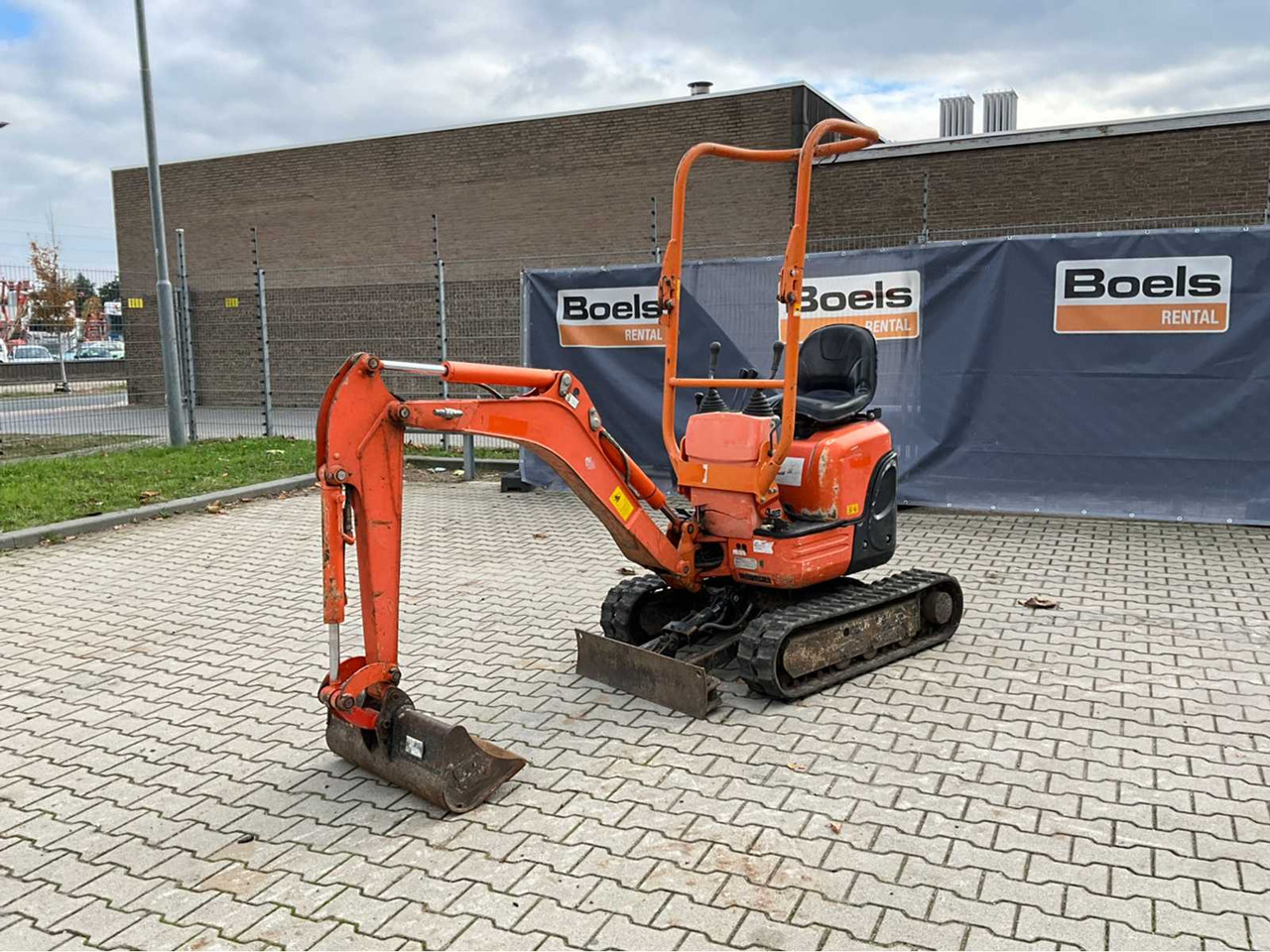 Kubota U10-3 VHG - Mini excavator: picture 1 Kubota U10-3 VHG - Mini excavator: picture 1