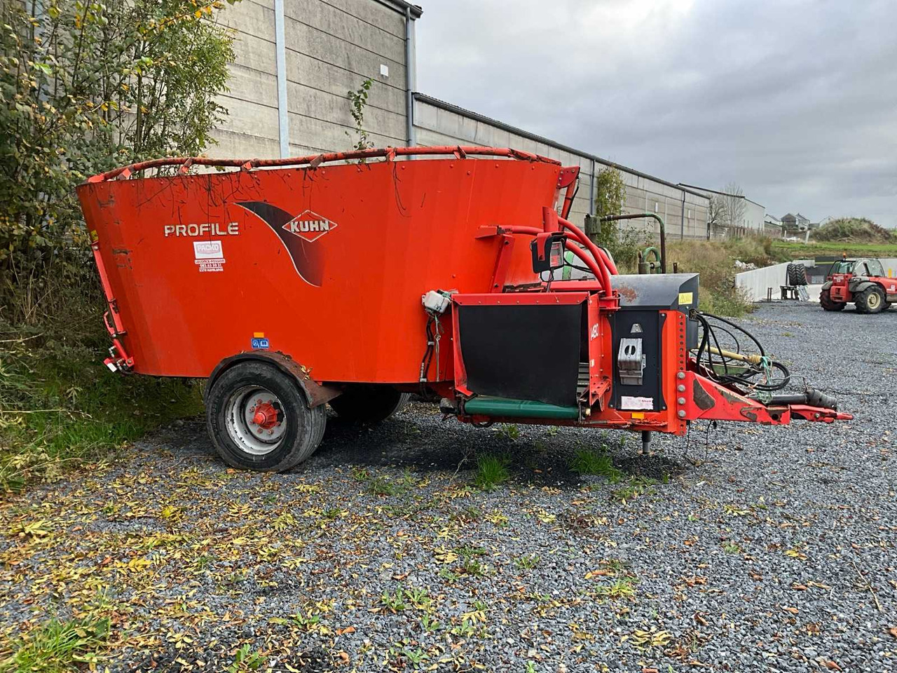 Kuhn EUV285 - Forage mixer wagon: picture 4 Kuhn EUV285 - Forage mixer wagon: picture 4