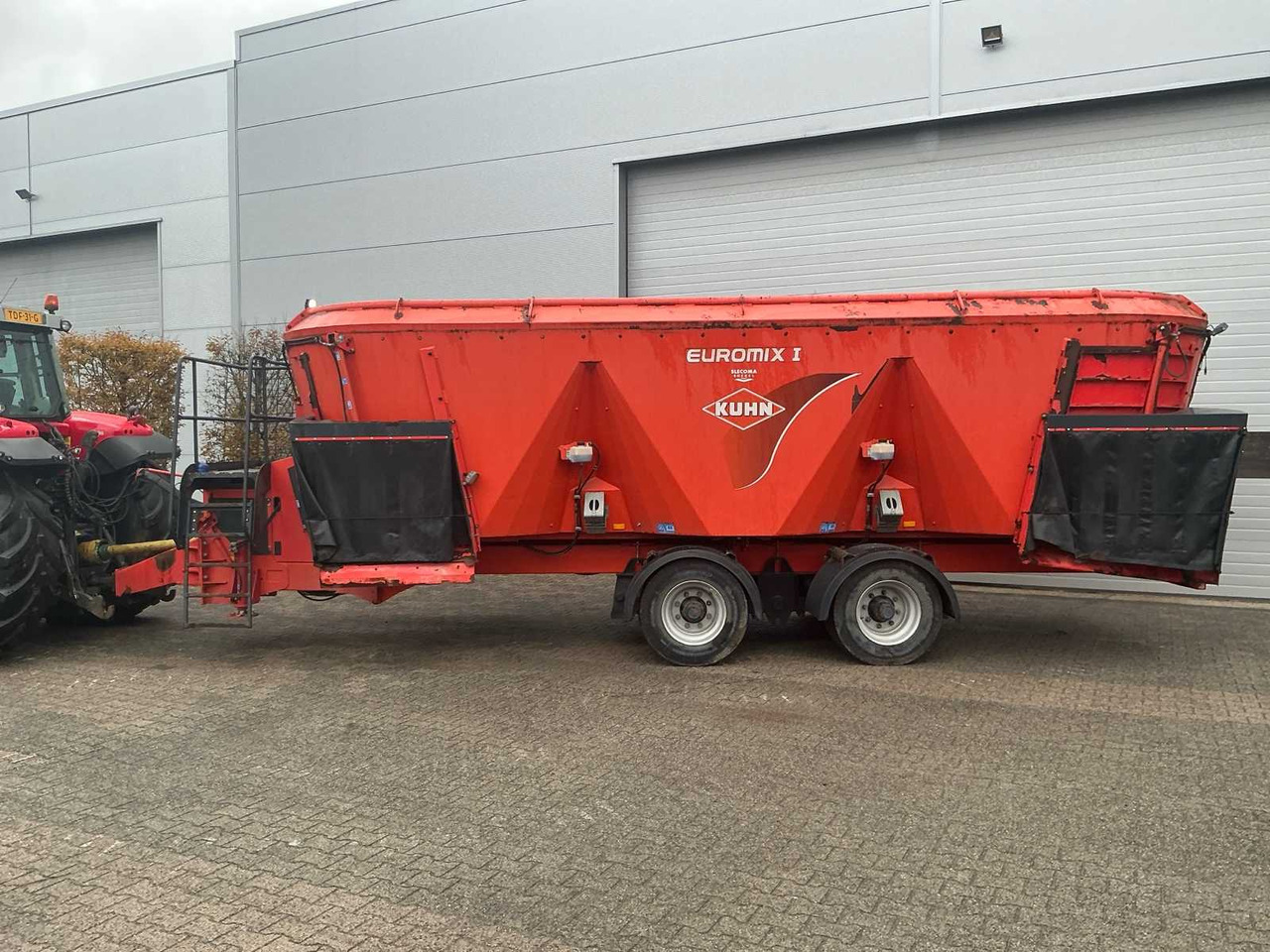 Kuhn Euromix 2870 - Forage mixer wagon: picture 2 Kuhn Euromix 2870 - Forage mixer wagon: picture 2