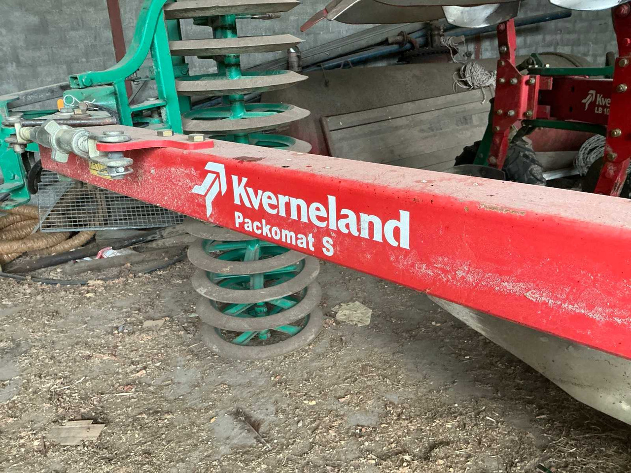 Plow Kverneland LB 100 Packomat S: picture 11