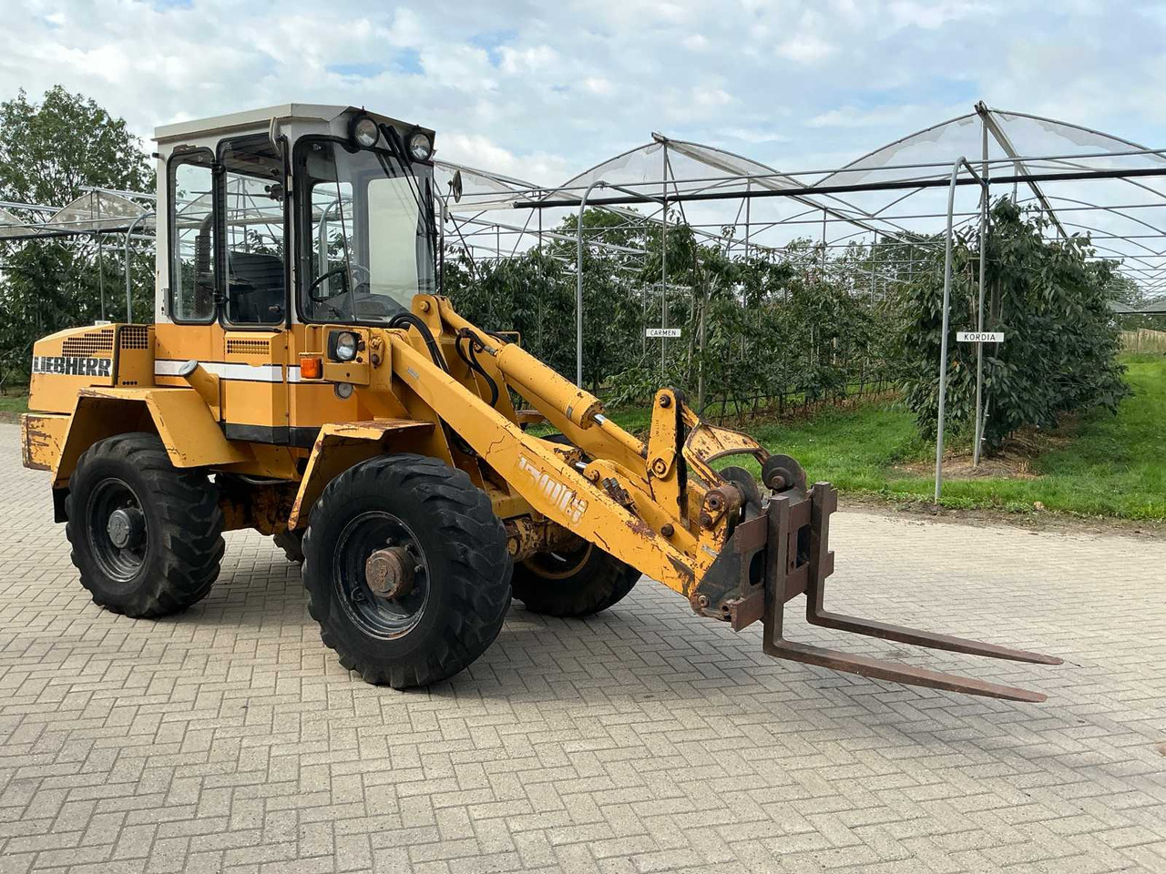 Liebherr L 506 - Wheel loader: picture 1 Liebherr L 506 - Wheel loader: picture 1