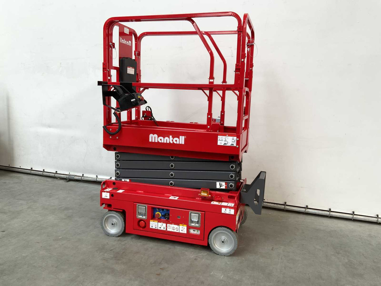MANTALL XE-60 MINI - SCISSOR LIFT AERIAL PLATFORM 6.4M 2024 - Aerial platform: picture 4 MANTALL XE-60 MINI - SCISSOR LIFT AERIAL PLATFORM 6.4M 2024 - Aerial platform: picture 4
