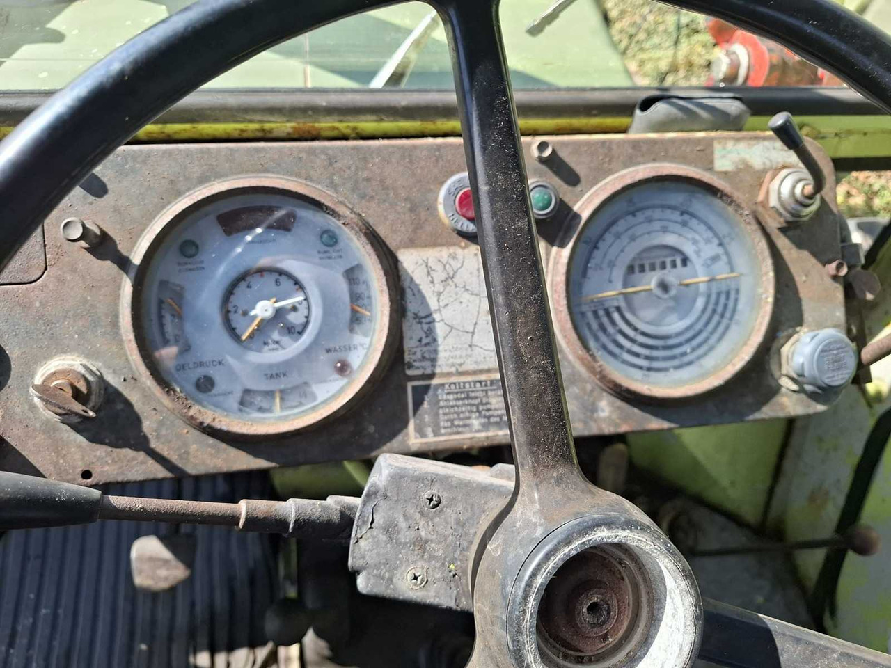 MB (MERCEDES BENZ) - TRAC 65/70 - ALL-WHEEL DRIVE FARM TRACTOR - Farm tractor: picture 3 MB (MERCEDES BENZ) - TRAC 65/70 - ALL-WHEEL DRIVE FARM TRACTOR - Farm tractor: picture 3