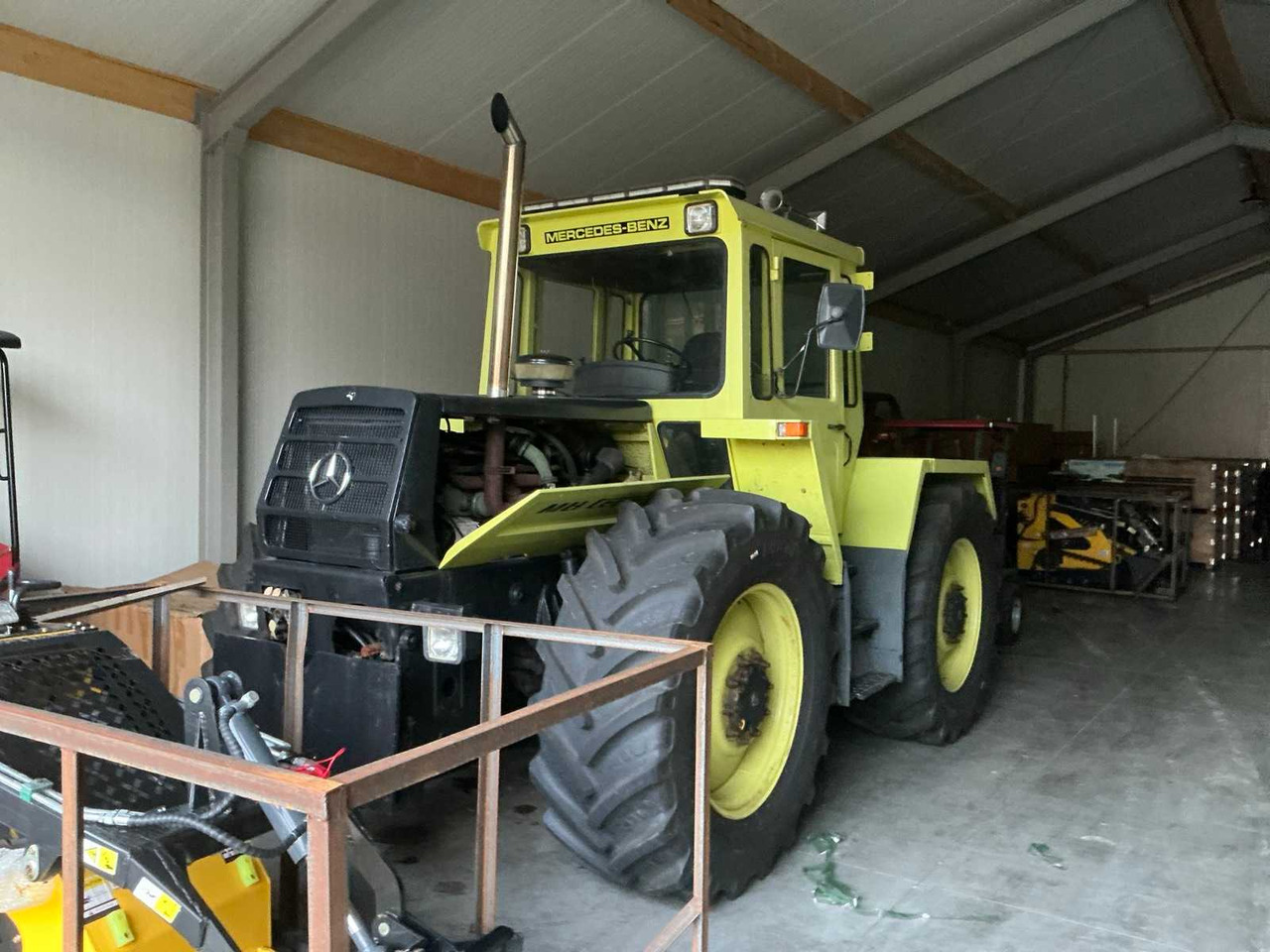 MERCEDES-BENZ MB TRAC 1500 TURBO ALL-WHEEL DRIVE AGRICULTURAL TRACTOR - Farm tractor: picture 1 MERCEDES-BENZ MB TRAC 1500 TURBO ALL-WHEEL DRIVE AGRICULTURAL TRACTOR - Farm tractor: picture 1