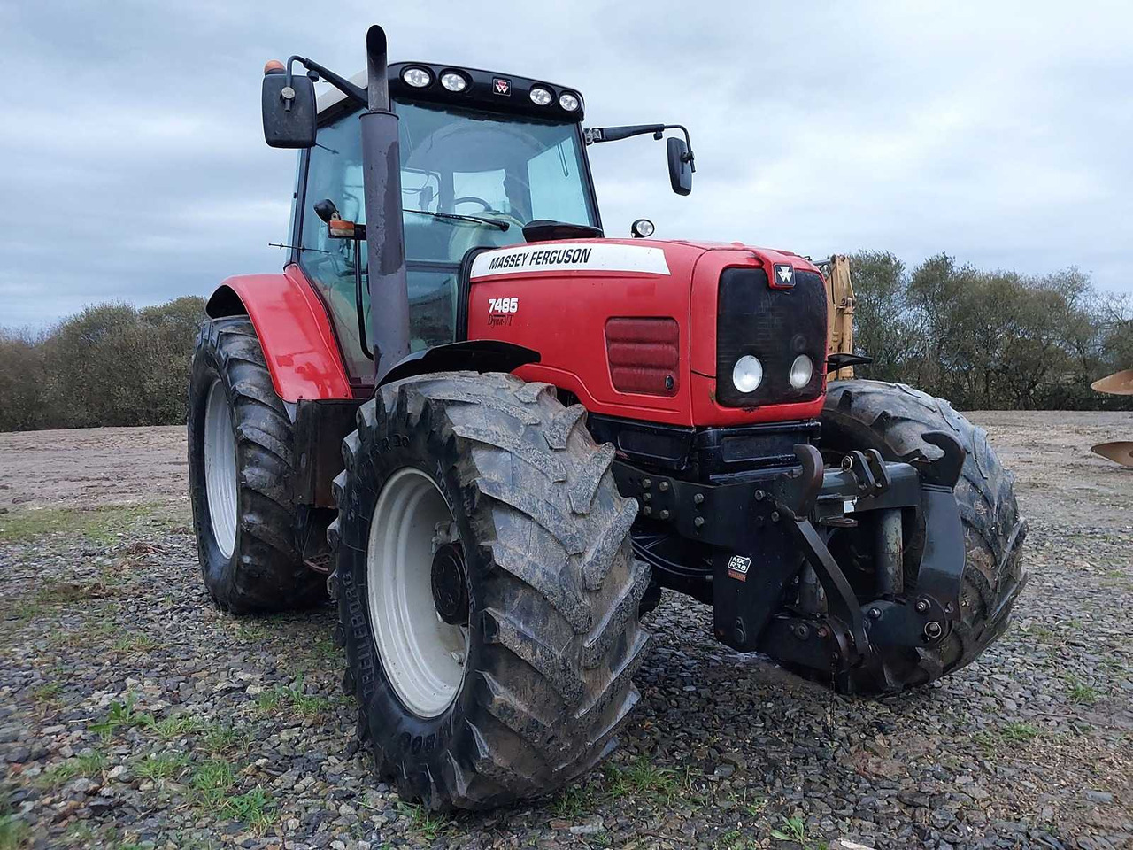 Massey Ferguson 7485 Dyna VT - Municipal tractor: picture 4 Massey Ferguson 7485 Dyna VT - Municipal tractor: picture 4