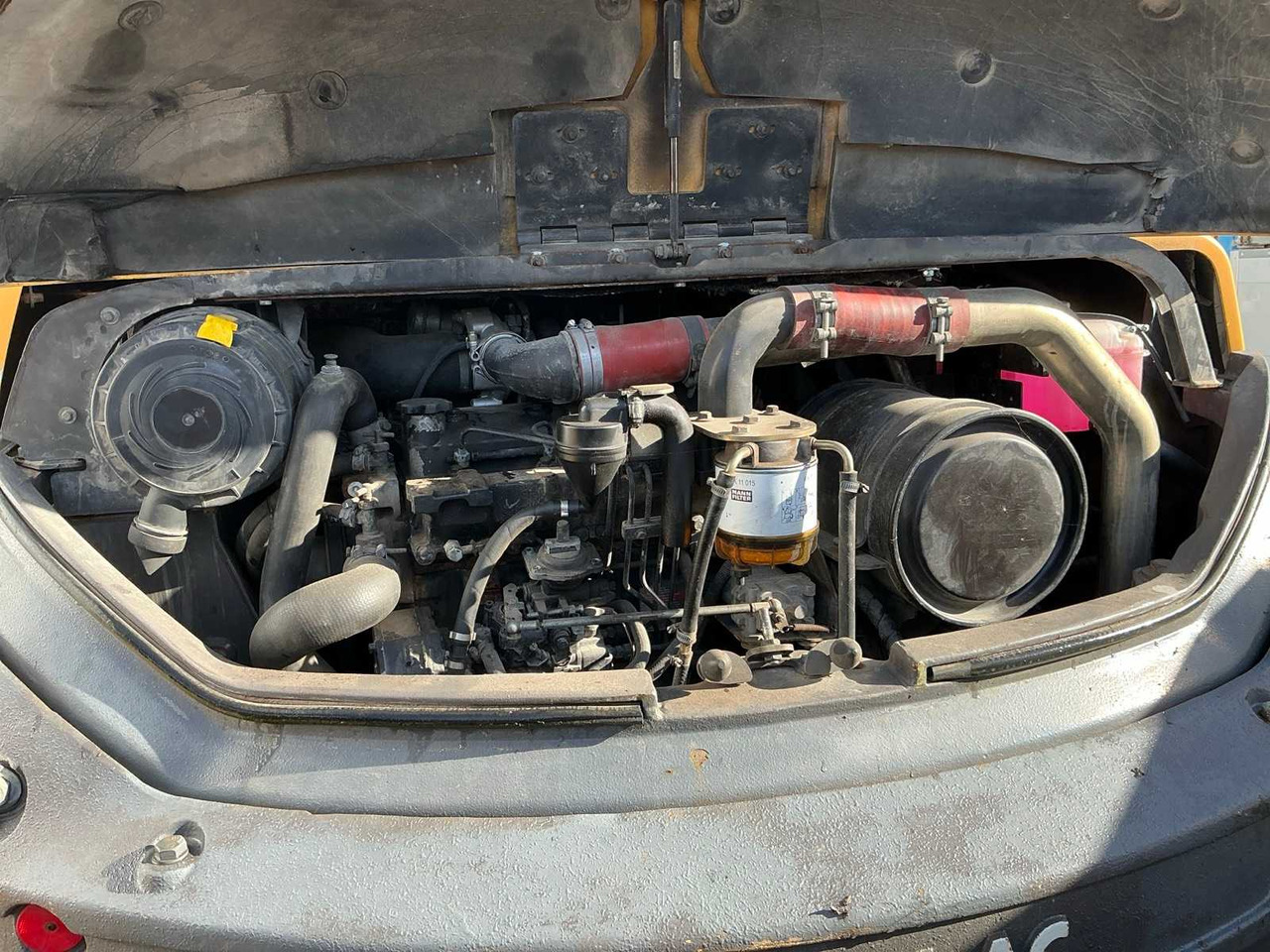 Crawler excavator Mecalac 8MCR: picture 18