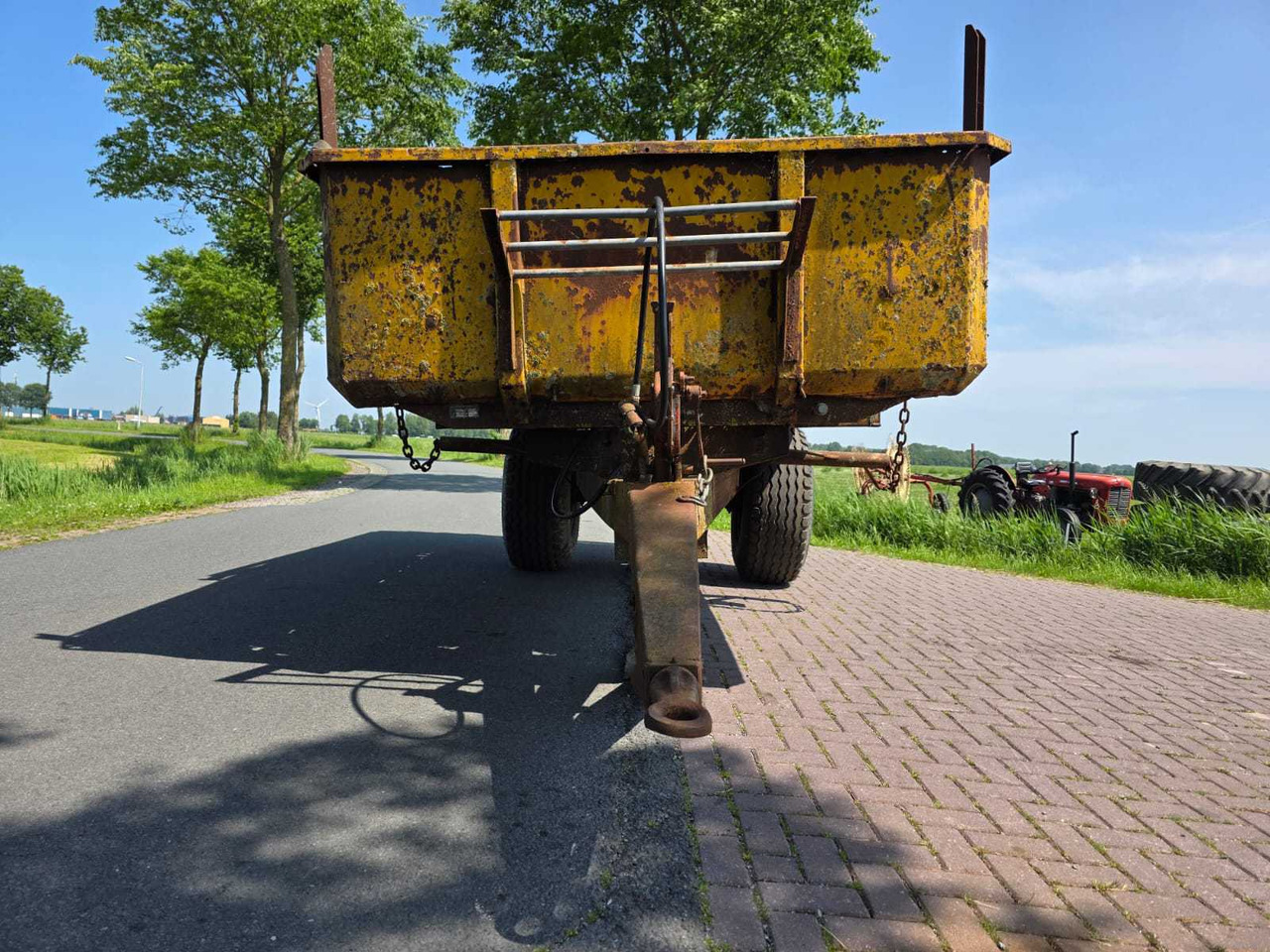 Miedema HS 70 - Farm tipping trailer/ Dumper: picture 3 Miedema HS 70 - Farm tipping trailer/ Dumper: picture 3