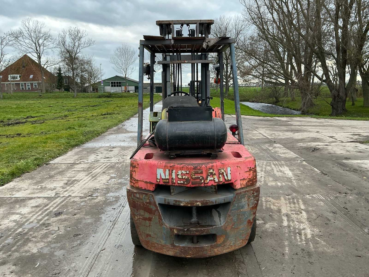 NISSAN BF03A40 FORKLIFT - Forklift: picture 4 NISSAN BF03A40 FORKLIFT - Forklift: picture 4