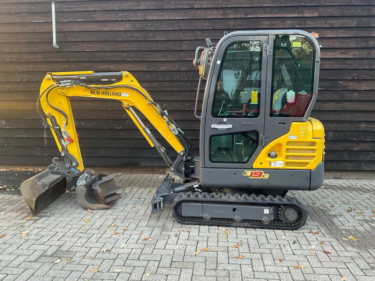 New holland E 19 c - Mini excavator: picture 2 New holland E 19 c - Mini excavator: picture 2