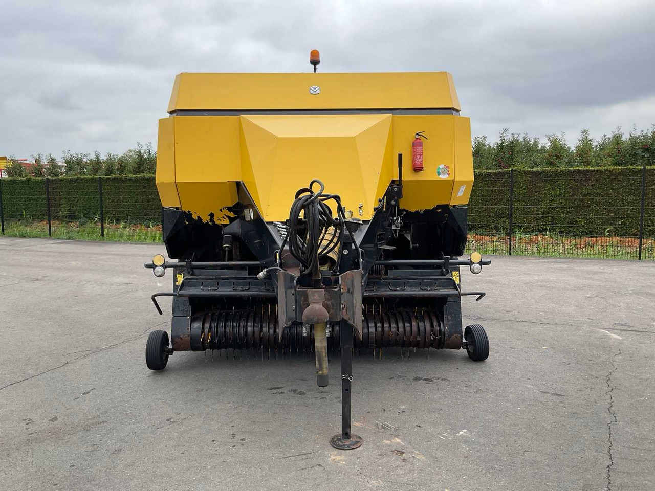 New Holland BB 960 R - Other machinery: picture 2 New Holland BB 960 R - Other machinery: picture 2