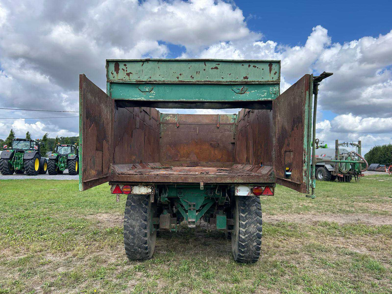 Ova LB4522T - Farm tipping trailer/ Dumper: picture 5 Ova LB4522T - Farm tipping trailer/ Dumper: picture 5