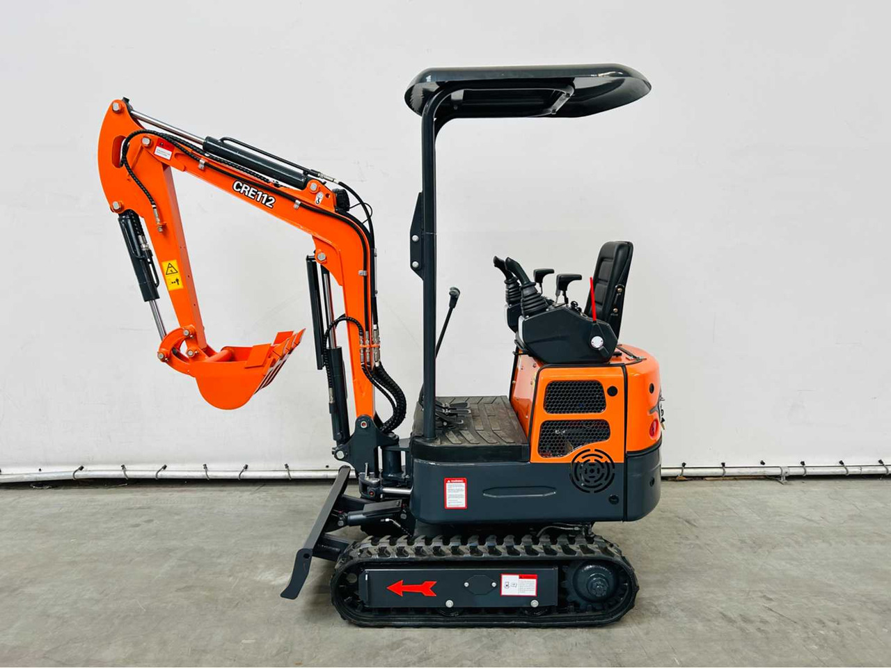 RTE CRE112 - Mini excavator: picture 2 RTE CRE112 - Mini excavator: picture 2