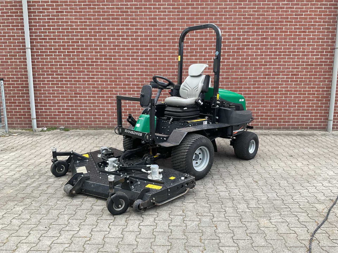 Ransomes HR 300 - Garden mower: picture 1 Ransomes HR 300 - Garden mower: picture 1