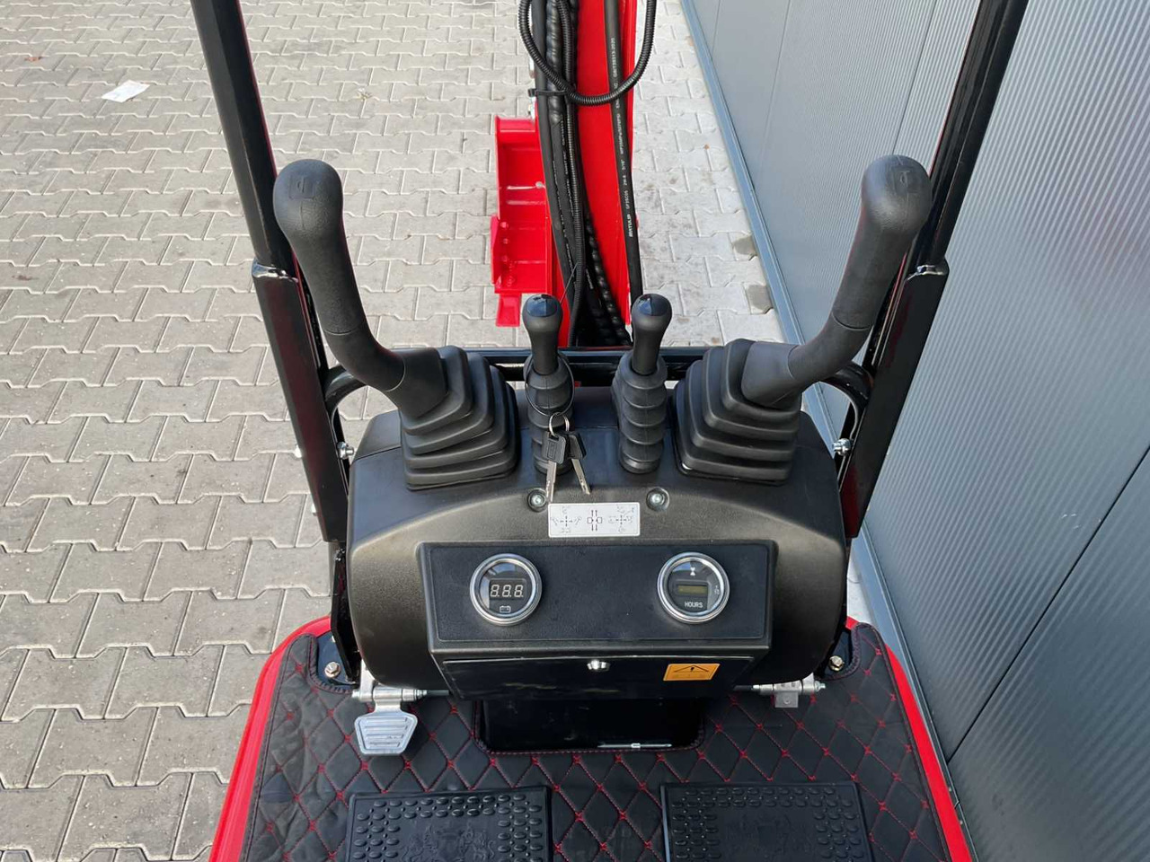 Mini excavator Rhino-Cross R319: picture 12 Mini excavator Rhino-Cross R319: picture 12