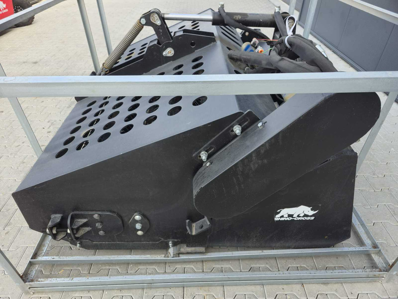 Rhino-cross Landscape rake - Soil tillage equipment: picture 5 Rhino-cross Landscape rake - Soil tillage equipment: picture 5