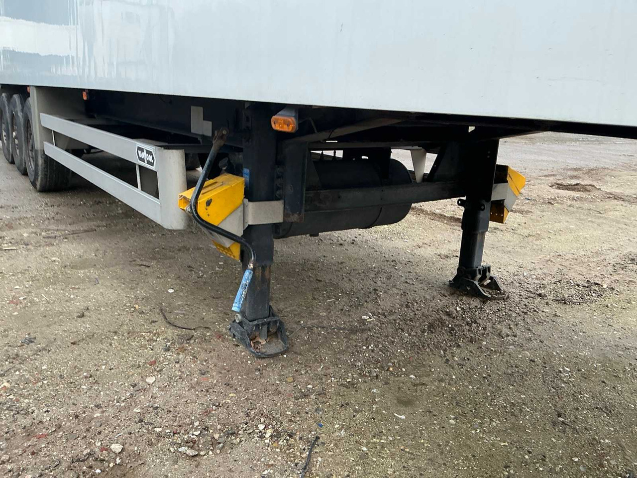 Semi-trailer 2003 VAN HOOL 3B0049 CONDITIONED SEMI-TRAILER: picture 12 Semi-trailer 2003 VAN HOOL 3B0049 CONDITIONED SEMI-TRAILER: picture 12