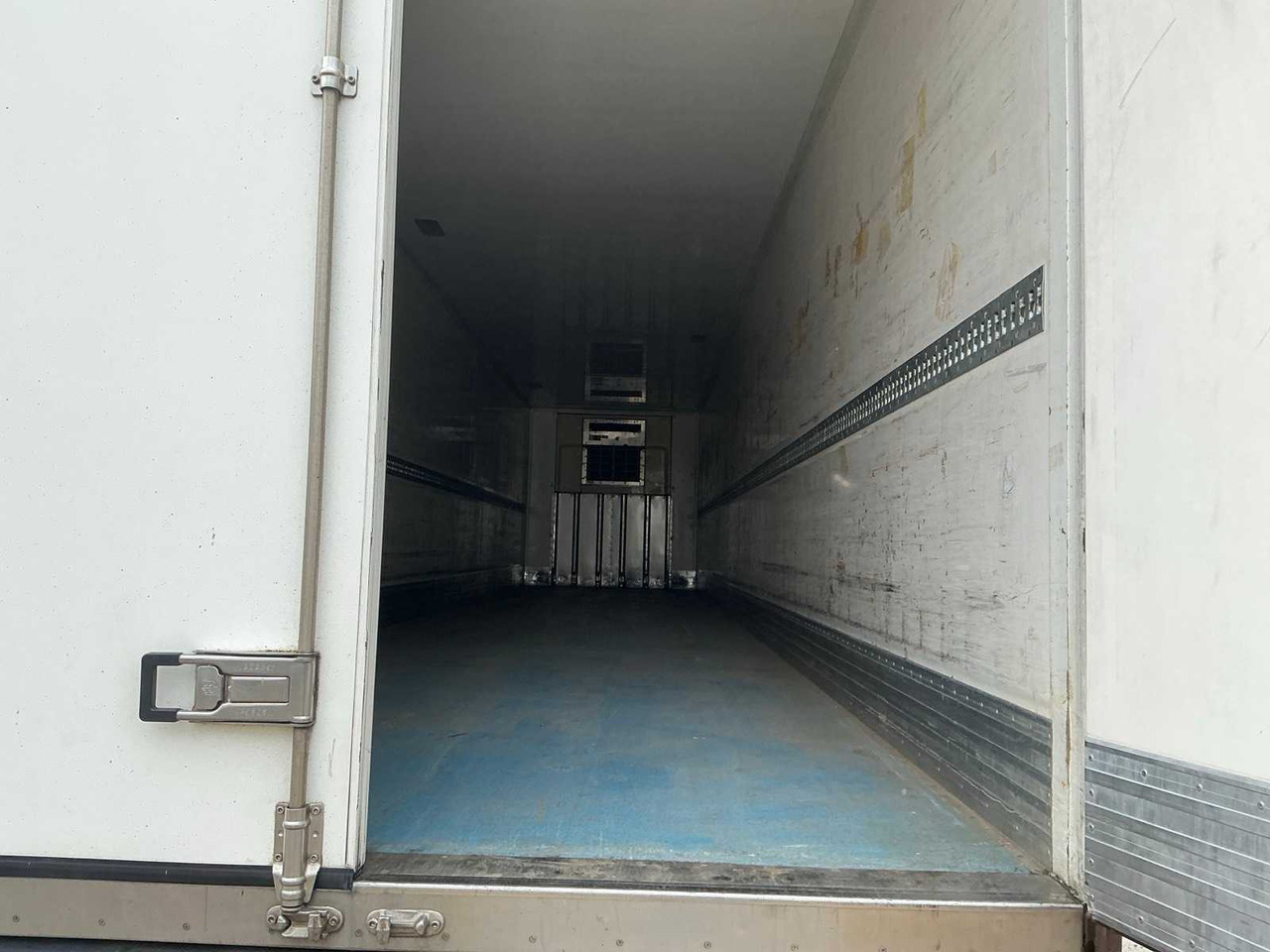 Semi-trailer 2003 VAN HOOL 3B0049 CONDITIONED SEMI-TRAILER: picture 17 Semi-trailer 2003 VAN HOOL 3B0049 CONDITIONED SEMI-TRAILER: picture 17