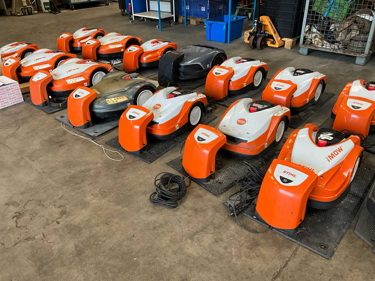 Stihl - Garden mower: picture 1 Stihl - Garden mower: picture 1