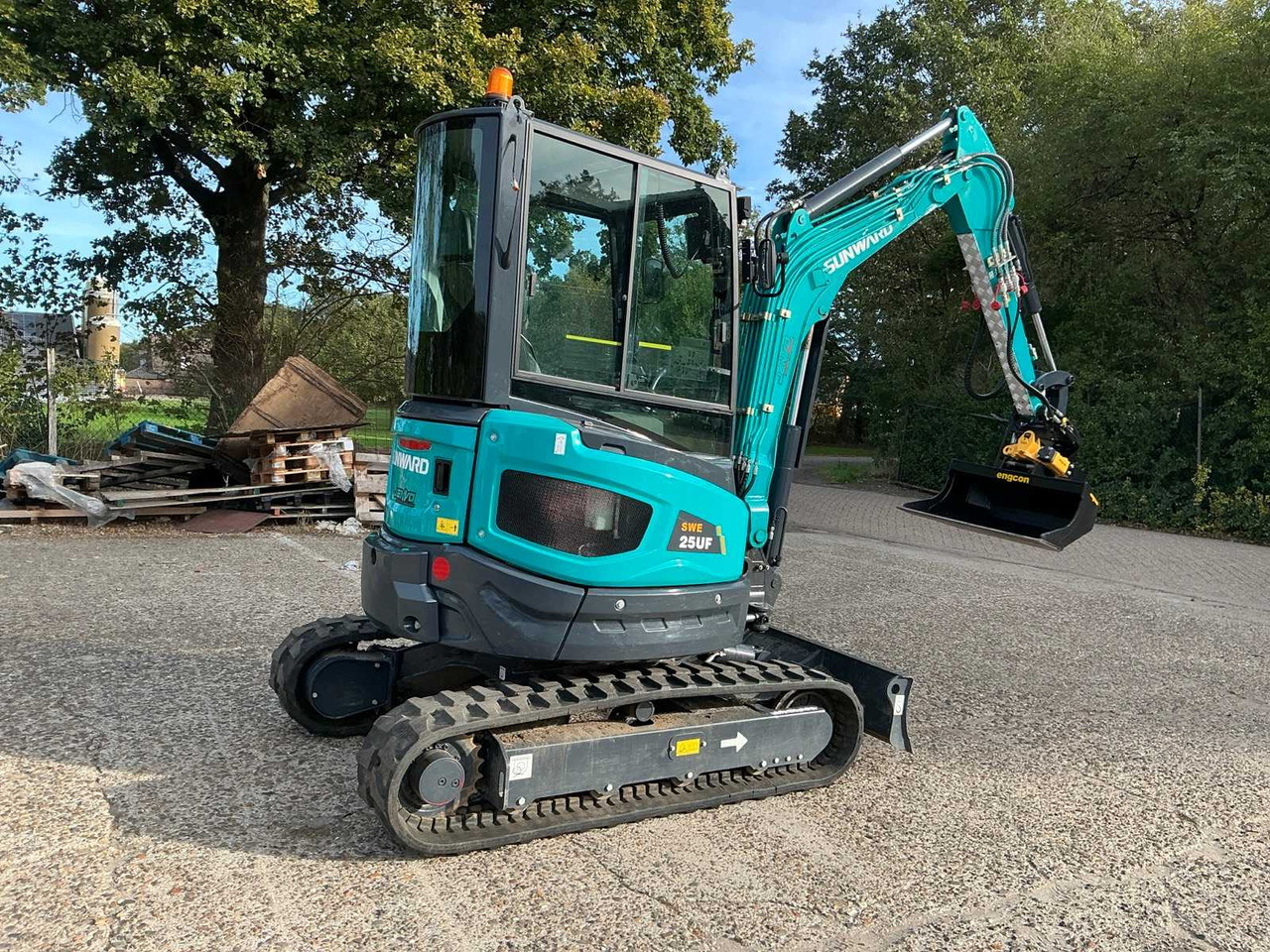 Sunward SWE25UF - Crawler excavator: picture 5 Sunward SWE25UF - Crawler excavator: picture 5