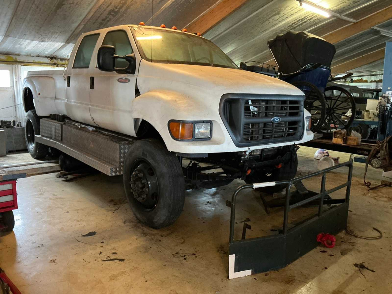 1999 FORD F-650 DUAL-CAB PICKUP TRUCK - Truck: picture 1 1999 FORD F-650 DUAL-CAB PICKUP TRUCK - Truck: picture 1