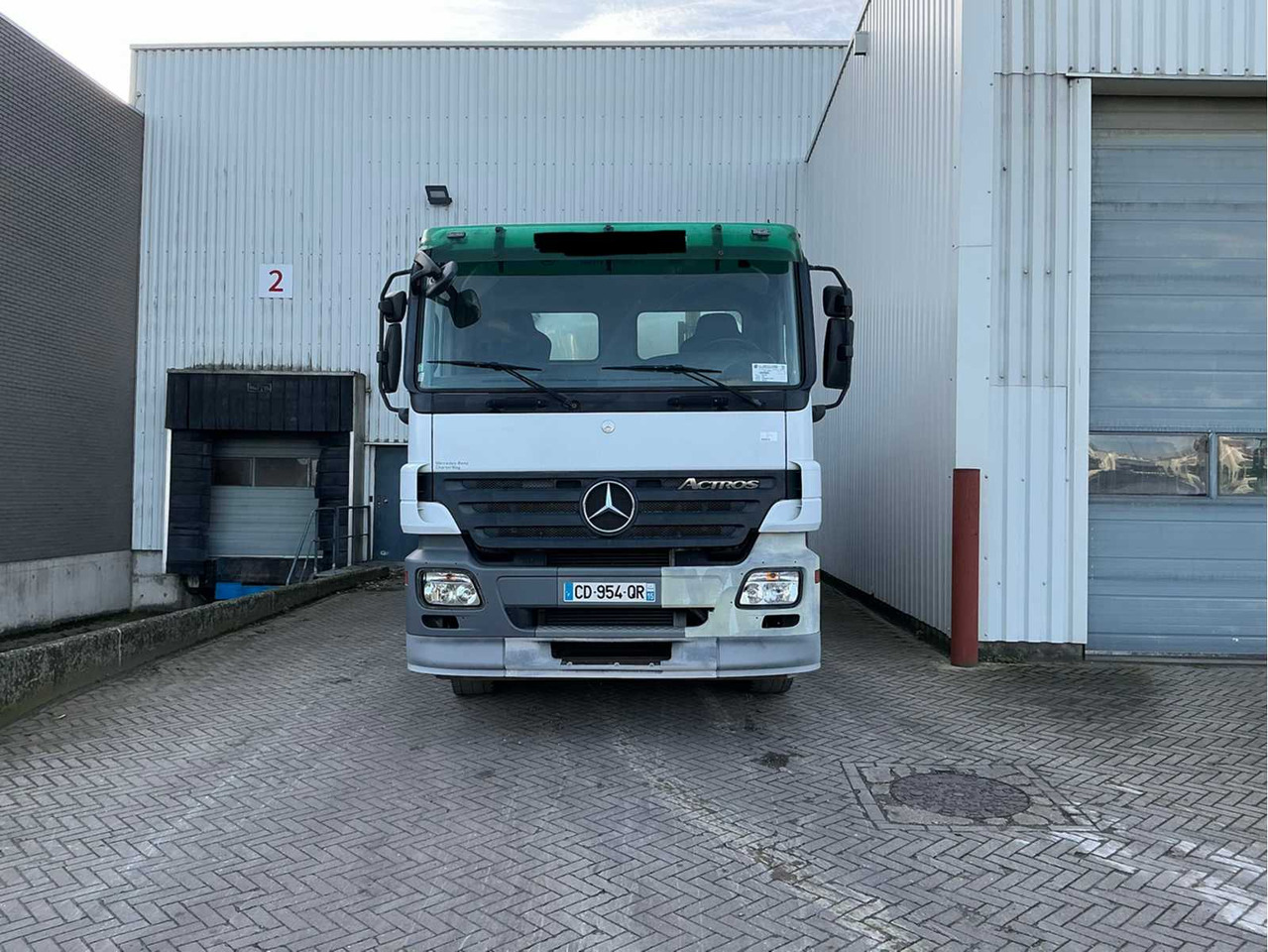 2007 MERCEDES-BENZ 2544 TANKER - Truck: picture 3 2007 MERCEDES-BENZ 2544 TANKER - Truck: picture 3