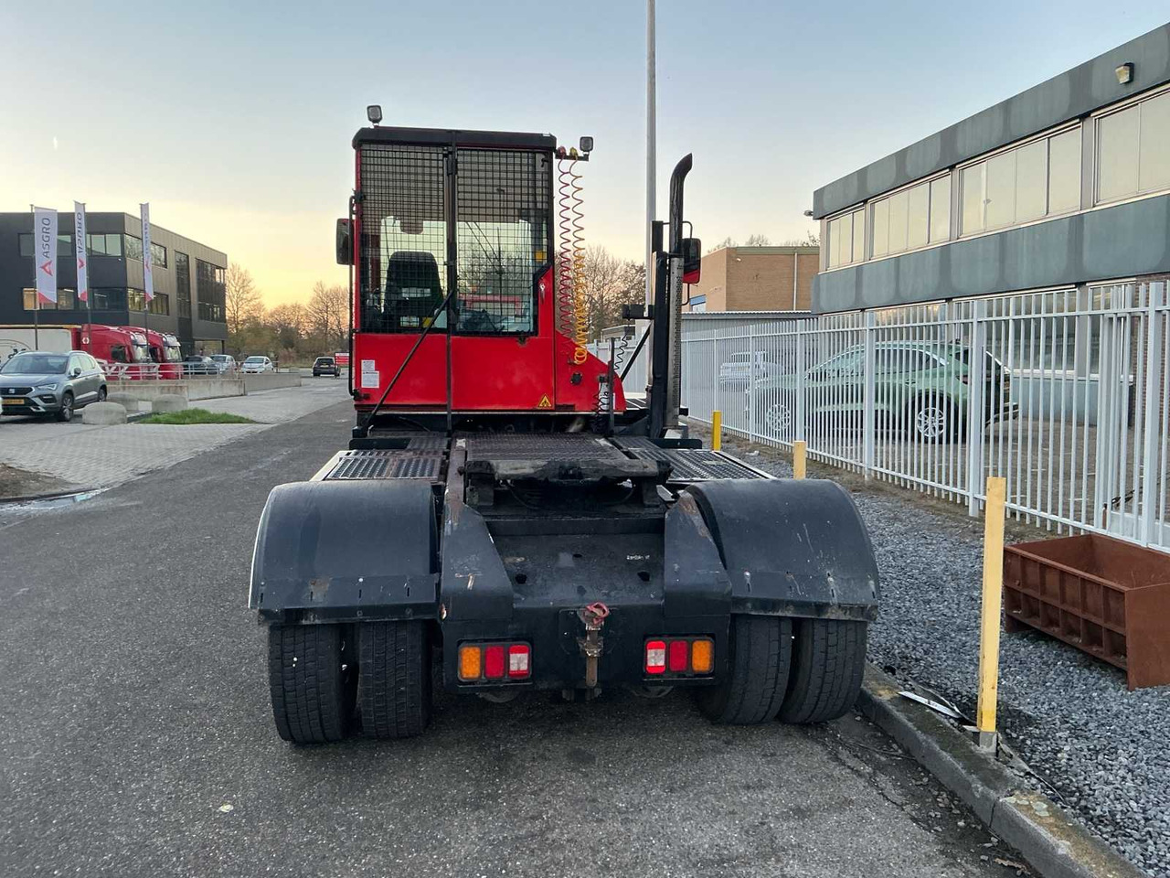 2012 KALMAR TT612D TERMINAL TRUCK - Truck: picture 5 2012 KALMAR TT612D TERMINAL TRUCK - Truck: picture 5